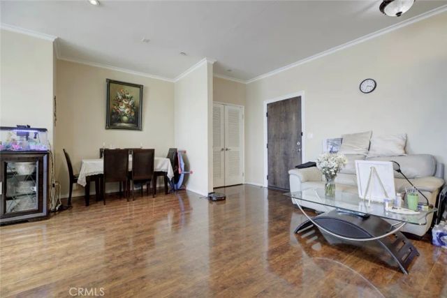 13941 Sherman Way Boulevard, Van Nuys, CA 91405