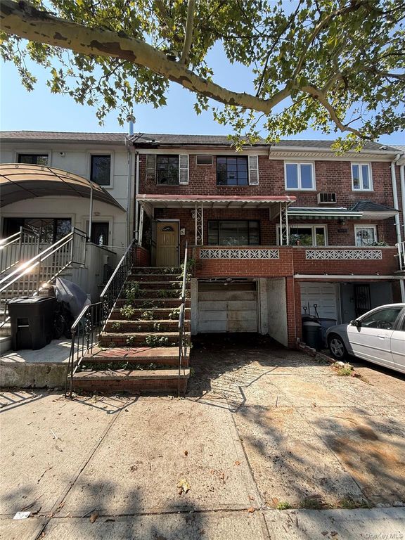 14410 Gravett Road, Flushing, NY 11367 — photo 2