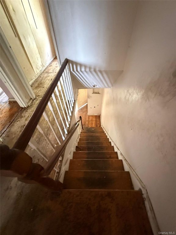 14410 Gravett Road, Flushing, NY 11367 — photo 4