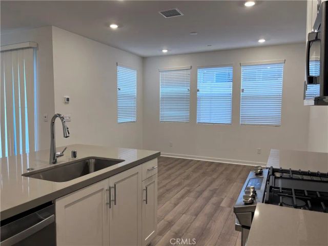 4041 Pomelo Drive, Corona, CA 92883