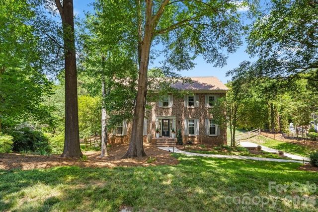 7814 Bradenton Drive, Charlotte, NC 28210