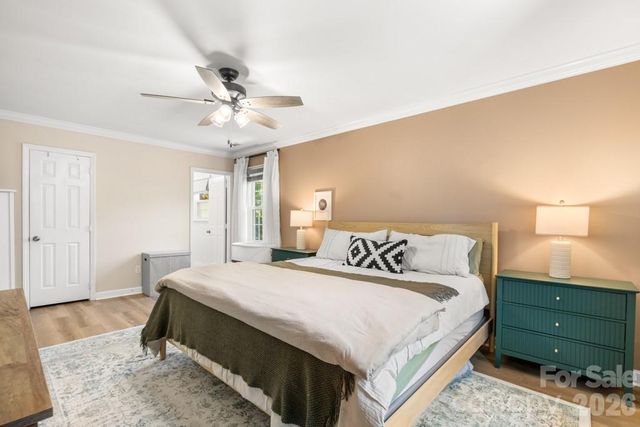 7814 Bradenton Drive, Charlotte, NC 28210