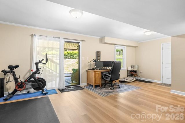 7814 Bradenton Drive, Charlotte, NC 28210