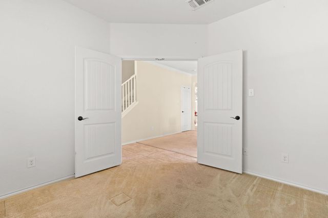 205 Sheepshank DR, Georgetown, TX 78633