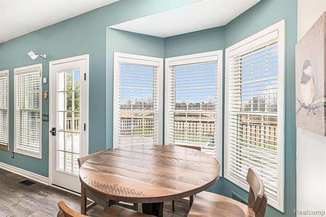 4850 Hogback Road, Fowlerville, MI 48836