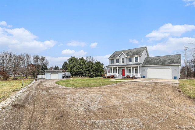 4850 Hogback Road, Fowlerville, MI 48836