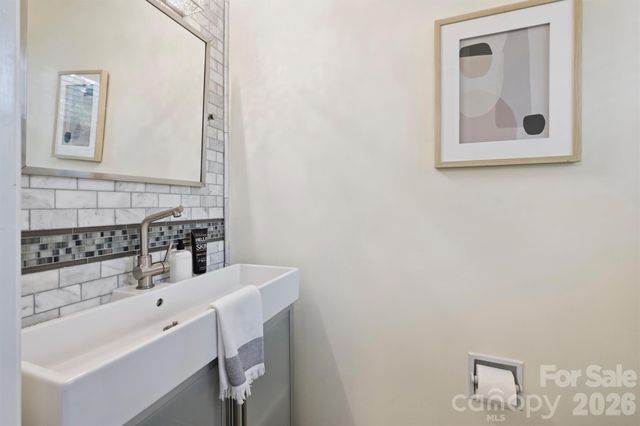 2013 Margate Avenue, Charlotte, NC 28205