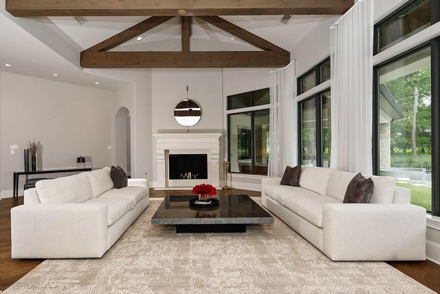 23 N Fazio Way, The Woodlands, TX 77389