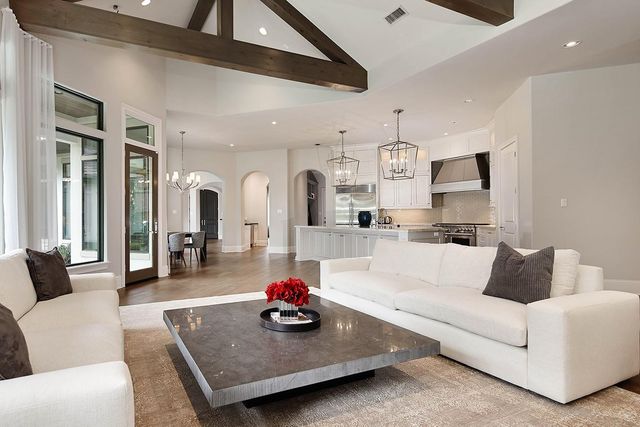 23 N Fazio Way, The Woodlands, TX 77389