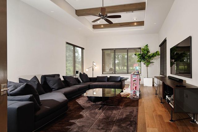 23 N Fazio Way, The Woodlands, TX 77389