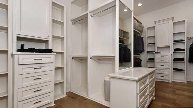 23 N Fazio Way, The Woodlands, TX 77389