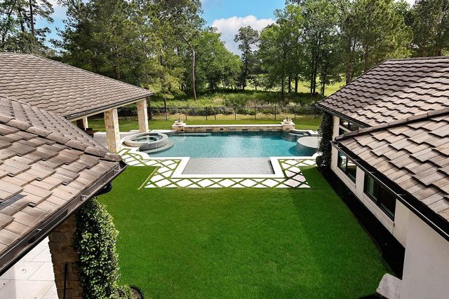 23 N Fazio Way, The Woodlands, TX 77389
