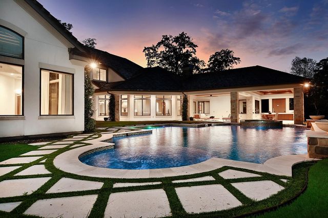 23 N Fazio Way, The Woodlands, TX 77389