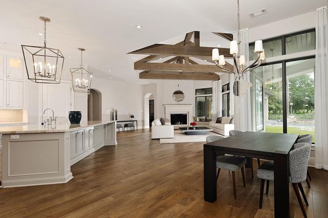 23 N Fazio Way, The Woodlands, TX 77389