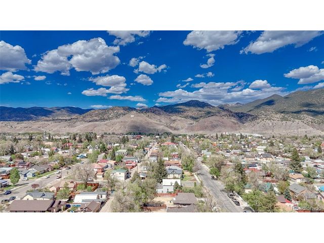 918 D St, Salida, CO 81201