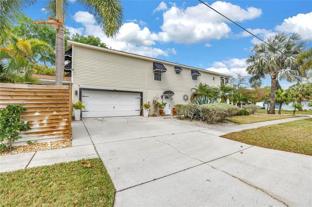 786 59TH AVENUE NE, St Petersburg, FL 33703