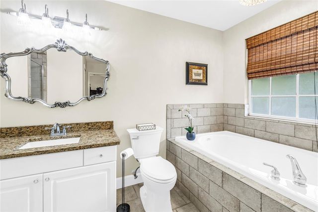 786 59TH AVENUE NE, St Petersburg, FL 33703