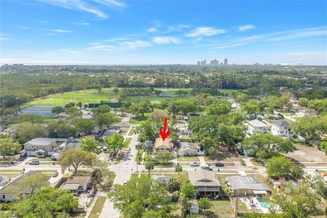 786 59TH AVENUE NE, St Petersburg, FL 33703