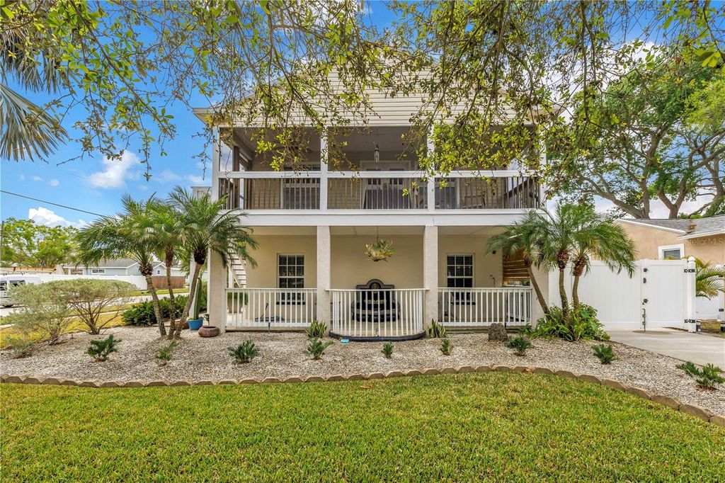 786 59TH AVENUE NE, St Petersburg, FL 33703