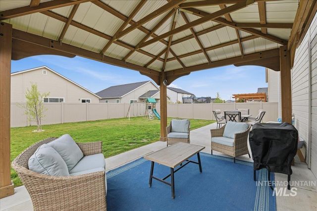 11421 W Belgrave St, Nampa, ID 83651