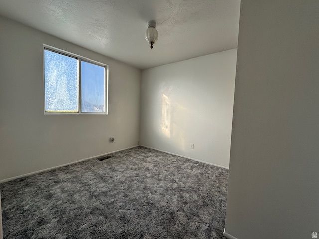 3718 S BRONCO CIR, Magna, UT 84044