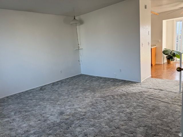 3718 S BRONCO CIR, Magna, UT 84044