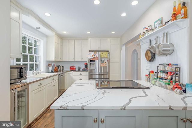 3209 THORNAPPLE ST, Chevy Chase, MD 20815