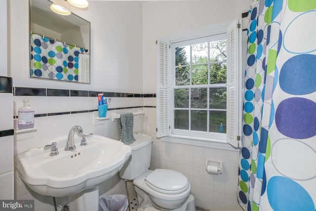 3209 THORNAPPLE ST, Chevy Chase, MD 20815