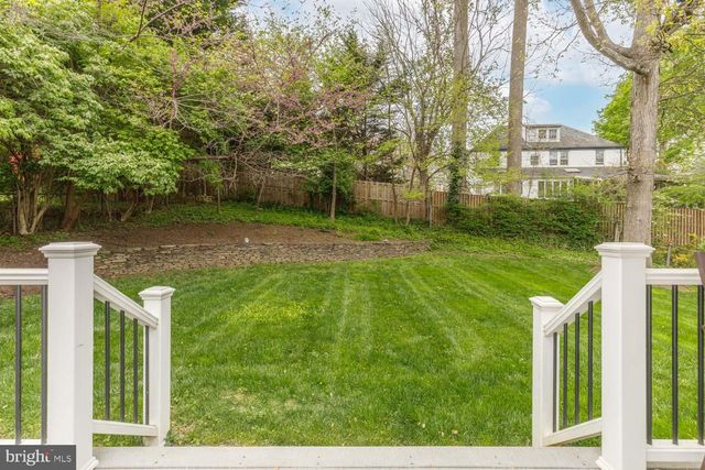 3209 THORNAPPLE ST, Chevy Chase, MD 20815