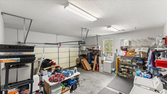 2294 N Highway 92, Jefferson City, TN 37760