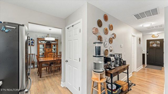 2294 N Highway 92, Jefferson City, TN 37760