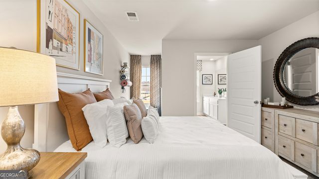 285 Sound Circle, Stockbridge, GA 30281