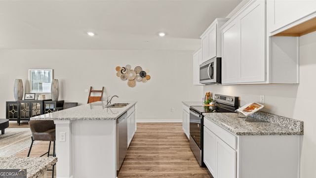 285 Sound Circle, Stockbridge, GA 30281