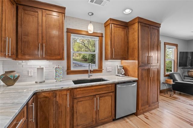 426 W Lawson Street, Fayetteville, AR 72703