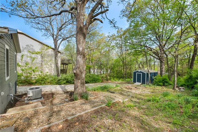 426 W Lawson Street, Fayetteville, AR 72703