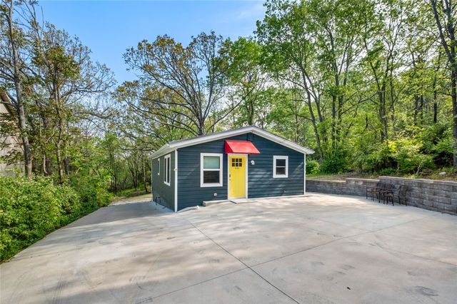426 W Lawson Street, Fayetteville, AR 72703