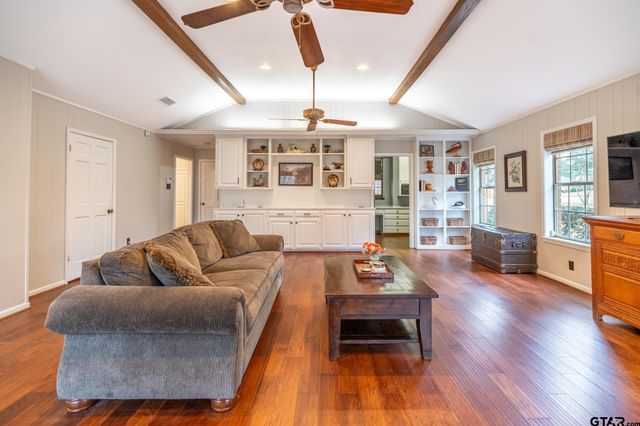 5028 Chad Dr, Tyler, TX 75703