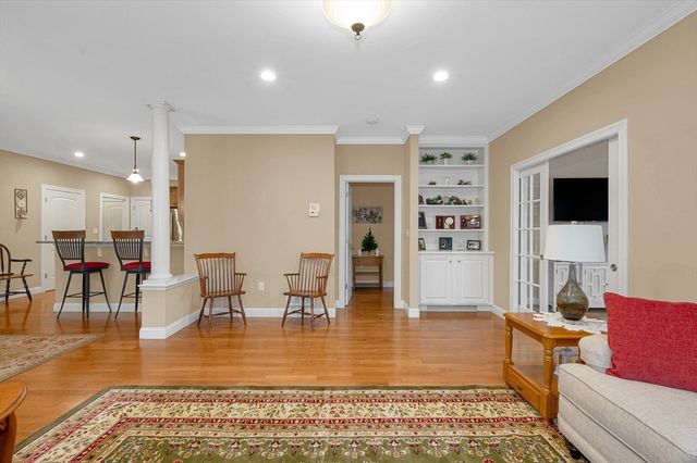 12 Fox Hill Lane 12, Dracut, MA 01826