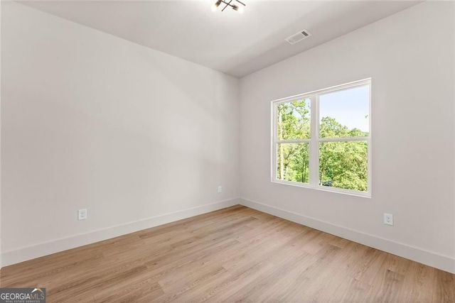 384 Oakland Drive, Gainesville, GA 30501