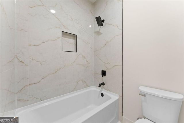 384 Oakland Drive, Gainesville, GA 30501