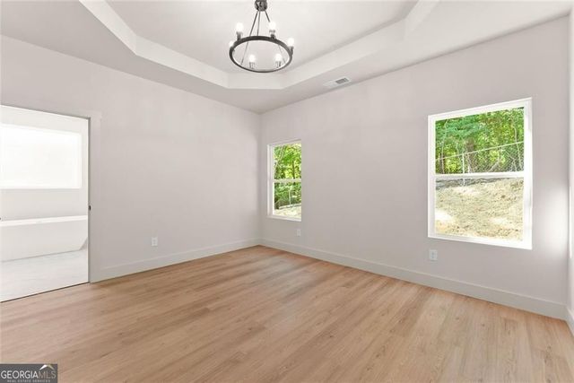 384 Oakland Drive, Gainesville, GA 30501