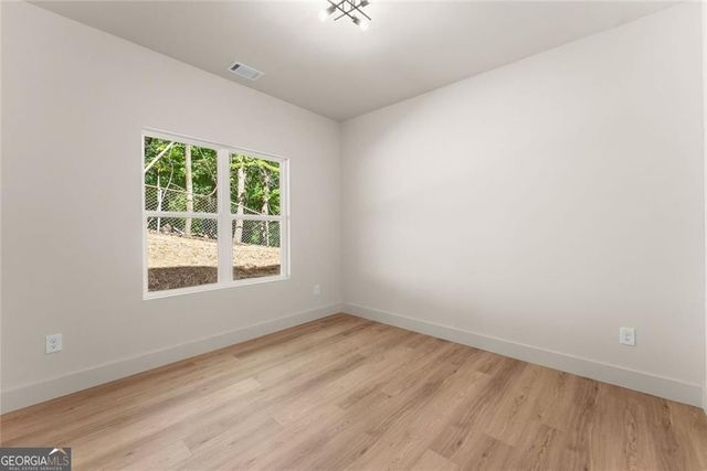384 Oakland Drive, Gainesville, GA 30501
