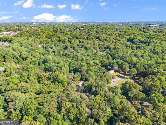 384 Oakland Drive, Gainesville, GA 30501