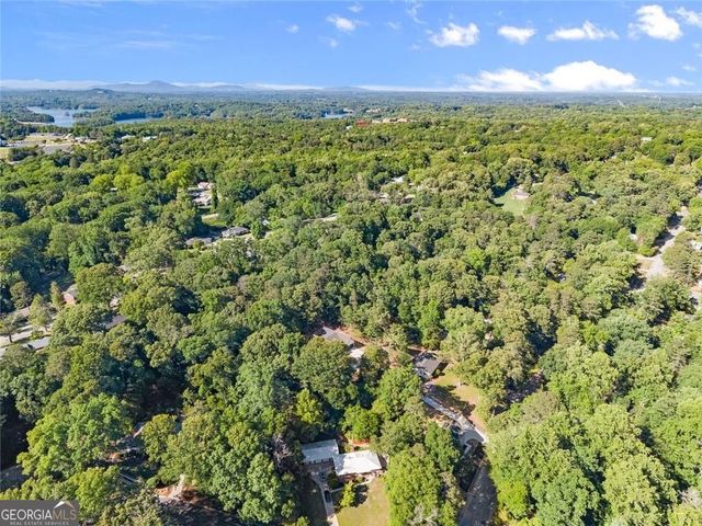 384 Oakland Drive, Gainesville, GA 30501