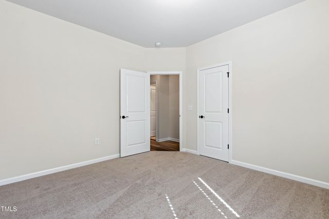 3735 Autumn Creek Drive, Fuquay Varina, NC 27526