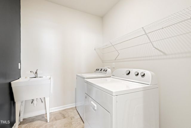 3735 Autumn Creek Drive, Fuquay Varina, NC 27526