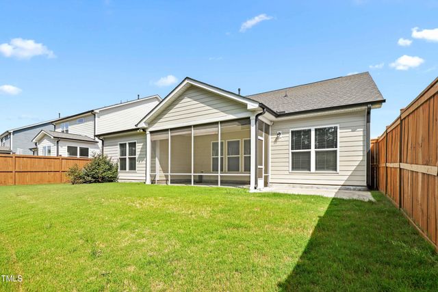 3735 Autumn Creek Drive, Fuquay Varina, NC 27526