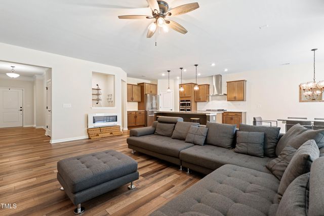 3735 Autumn Creek Drive, Fuquay Varina, NC 27526