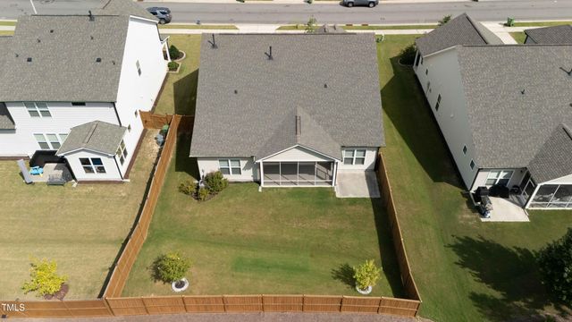 3735 Autumn Creek Drive, Fuquay Varina, NC 27526