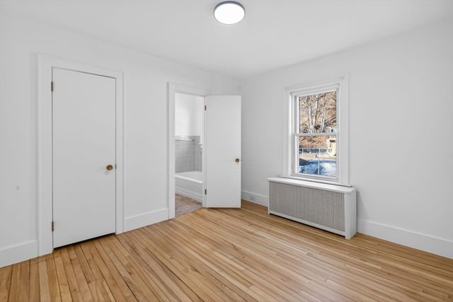 1668 Hartford Avenue, Hartford, VT 05001